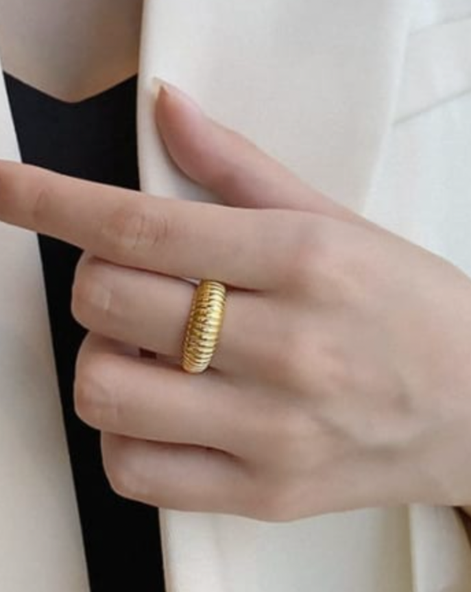Francesca Ring