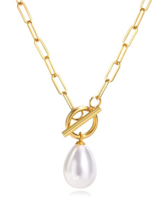 It Girl Freshwater Pearl Necklace